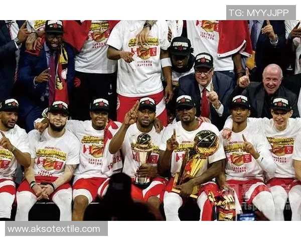 2018年NBA常规赛雄鹿队与掘金队精彩对决回顾与分析